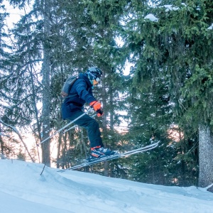 Presque un hors-piste en descendant dans les sapins vers Plagne Montalbert