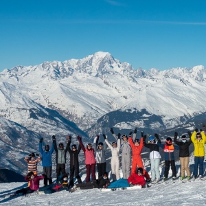 Le groupe débutants au sommet de « Roche de Mio », face au Mont-Blanc